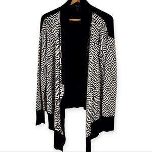 Black And White Geometric Pattern Cardigan Sweater Jacket